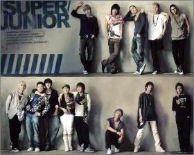 วง Super Junior ฉลองครบรอบ 5 ปีของพวกเขาด้วยมินิคอนเสิร์ต!