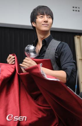 คิมฮยองจุน (Kim Hyung Joon) ภูมิใจในตัวคิมฮยอนจุง (Kim Hyun Joong)!!