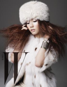 เบื้องหลังการถ่ายทำภาพของวง SNSD สำหรับนิตยสาร W