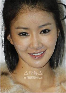 ลีซิยอง (Lee Si Young) กล่าวถึงเหตุการณ์ทาแป้งมากไป?