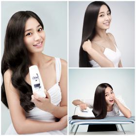 ลีมินจอง (Lee Min Jung) ถ่ายแบบโฆษณาให้กับแชมพู Dove