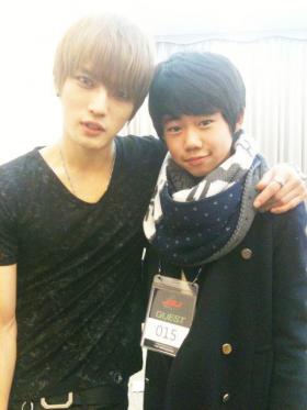 ปาร์คจิบิน (Park Ji Bin) ถ่ายภาพกับแจจุง (Jae Joong)?