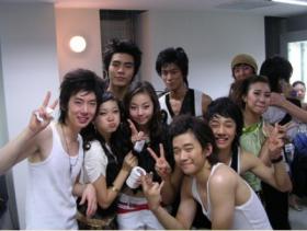 ภาพครอบครัว JYP สมัยเป็นเด็กฝึกหัด!