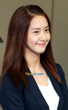 ยูนอา (YoonA) เป็นไอดอลที่มีรอยยิ้มที่สวยที่สุด?