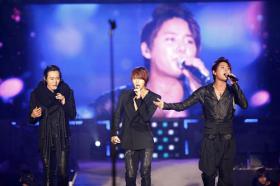 ในที่สุด JYJ ก็ได้ปรากฎตัวออกอากาศทางทีวีแบบเปิดตัวแล้ว!!