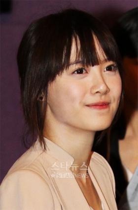 คูเฮซอน (Goo Hye Sun) เดินทางไปเยี่ยมชุมชนเกาะยอนปยอง 