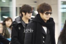 โฮยองแซง (Heo Young Saeng) และคิมคยูจง (Kim Kyu Jong) เดินทางมาไทย!!