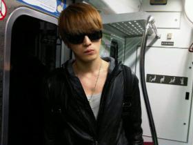 แจจุง (Jae Joong) ขึ้นรถไฟใต้ดินครั้งแรกภายใน 6 ปี