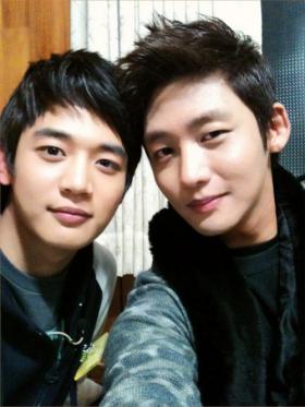 ลีแทซอง (Lee Tae Sung) และมินโฮ (Min Ho) คล้ายกัน?