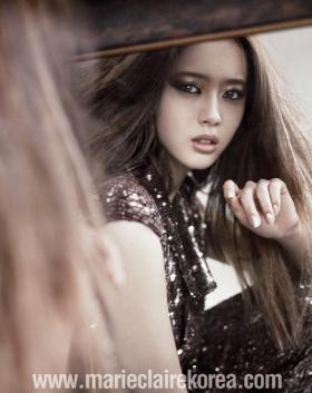 ภาพโกอารา (Go Ara) ในนิตยสาร Marie Claire 