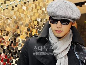 เรน (Rain) ไปร่วมงานการกุศลของ MCM!