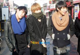 JYJ ถ่ายทำรายการ Guerilla Date ในย่านฮงเด