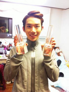 โจควอน (Jo Kwon) ได้รับถึง 3 รางวัลในงาน MBC Entertainment Awards!