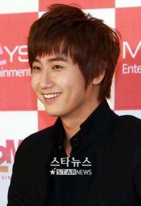 โฮยองแซง (Heo Young Saeng) จะมีผลงานเดี่ยวในเดือนกุมภาพันธ์!