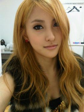 ปาร์คกยูริ (Park Gyuri) กลับมาเริ่มหน้าที่ดีเจที่ ShimShimTaPa!