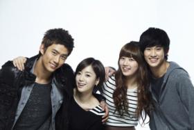 นักแสดงจากละครเรื่อง Dream High จะมาร่วมกันจัดมินิคอนเสิร์ตกับผู้ชม!