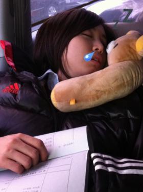 ภาพอึนจอง (Eun Jung) หลับเนื่องจากตารางงาน!