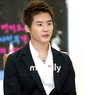 คิมจุนซู (Kim Junsu) รู้สึกเสียใจที่บัตรการแสดงถูกขายหน้างานเกินราคา!