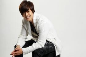 คิมฮยอนจุง (Kim Hyun Joong) เปิดตัวอัลบั้มเดี่ยวเดือนพฤษภาคมนี้!