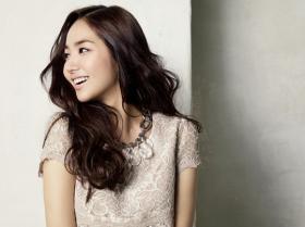 ปาร์คมินยอง (Park Min Young) เป็นพรีเซ็นเตอร์ของ COMPAGNA!