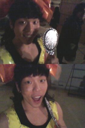 ชางมิน (Changmin) แต่งเป็นสมาชิกวง Orange Caramel!