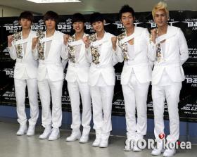 วง  B2ST จัดงานแถลงข่าวก่อนคอนเสิร์ต Welcome Back to B2ST Airline 