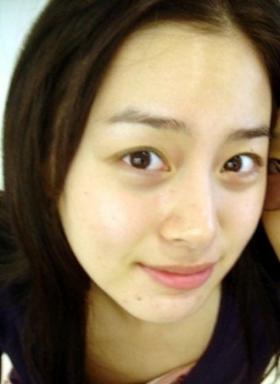 คิมแตฮี (Kim Tae Hee) ที่ปราศจากเครื่องสำอางค์ 