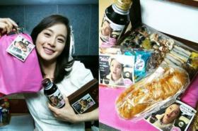 คิมแตฮี (Kim Tae Hee) ได้รับของขวัญจากแฟนๆ 