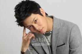 ฮีชอล (Hee Chul) ได้รับบาดเจ็บจากคอนเสิร์ต Super Show 3!