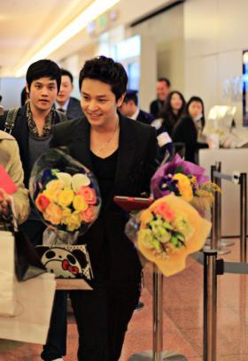 คิมจองฮุน (Kim Jung Hoon) เลื่อนงานแฟนมีทติ้งที่ญี่ปุ่น!