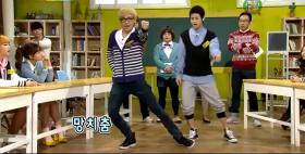 โยซบ (Yoseob) โชว์ลีลาการเต้นในรายการ 100 Points out of 100!