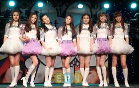 วง CHI CHI เปิดการแสดงเปิดตัวอย่างเป็นอย่างทางการ!