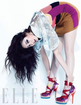 คิมซาราง (Kim Sa Rang) ถ่ายภาพในนิตยสาร Elle!