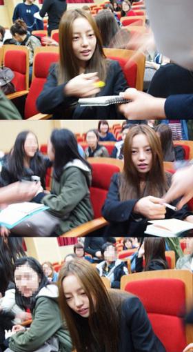 ภาพของคูฮาร่า (Goo Hara) กับเพื่อนๆ ที่มหาวิทยาลัย!