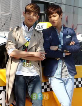 วงดงบังชินกิ (TVXQ) ร่วมรายการ Taxi!