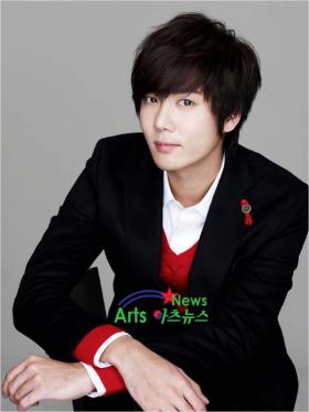 ยืนยันคิมคยูจง (Kim Kyu Jong) ร่วมแสดงละครเพลง Goong ที่ญี่ปุ่น!