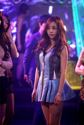 ภาพของคูฮาร่า (Goo Hara) ที่ไนท์คลับในละครเรื่องใหม่ City Hunter 