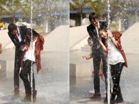 ภาพลีมินโฮ (Lee Min Ho) และปาร์คมินยอง (Park Min Young) ในฉากออกเดทน้ำพุ