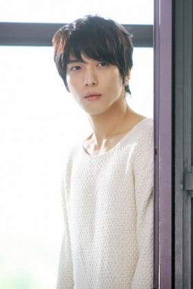 จองยองฮวา (Jung Yong Hwa) เปิดเผยถึงบทบาทใหม่ของเขา!