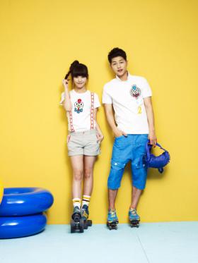 IU และซงจุงกิ (Song Joong Ki) ร่วมกันถ่ายโฆษณา Le Coq Sportif คอลลเลคชั่นฤดูร้อน
