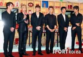 JYP รับสมัครทีมงานจากแฟนๆ มาร่วมงาน!