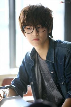 คังมินฮยอค (Kang Min Hyuk) ในบทละครเรื่องใหม่ You’ve Fallen For Me 