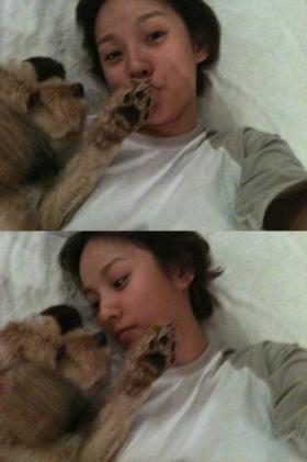 ลีฮโยริ (Lee Hyori) อัพเดทภาพของเธอและสุนัขของเธอ