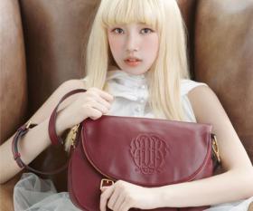 Suzy เปลี่ยนมาเป็นผมสีบลอนด์สำหรับ Bean Pole