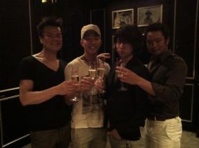 JYP ฉลองวันเกิดให้กับฮีชอล (Hee Chul)!