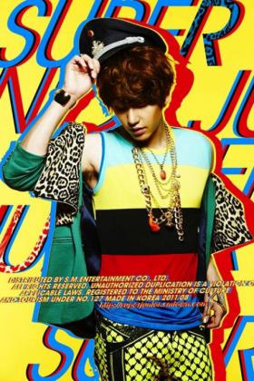 ภาพของคยูฮยอน (Kyu Hyun) จากอัลบั้มที่ 5 ของวง Super Junior!