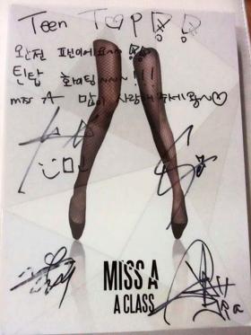 วง Teen Top แสดงความยินดีกับวง miss A 