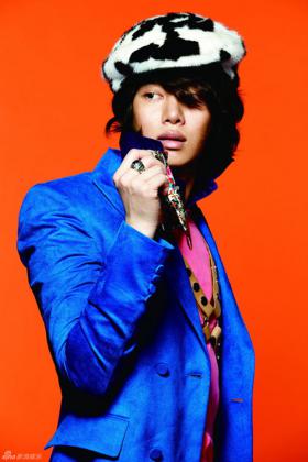 ฮีชอล (Hee Chul) กำลังอยู่ในช่วงลดน้ำหนัก!