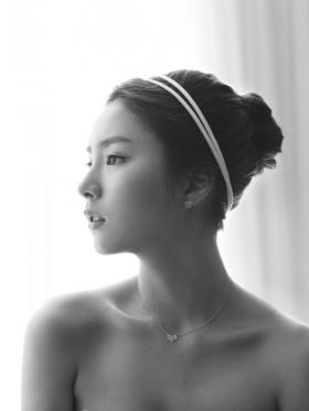 ภาพชินเซคยอง (Shin Se Kyung) สำหรับจิวเวอร์รี่แบรนด์ Stonehenge