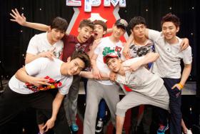วง 2PM ไปเยี่ยมรายการในอดีตที่โด่งดัง X-Man?